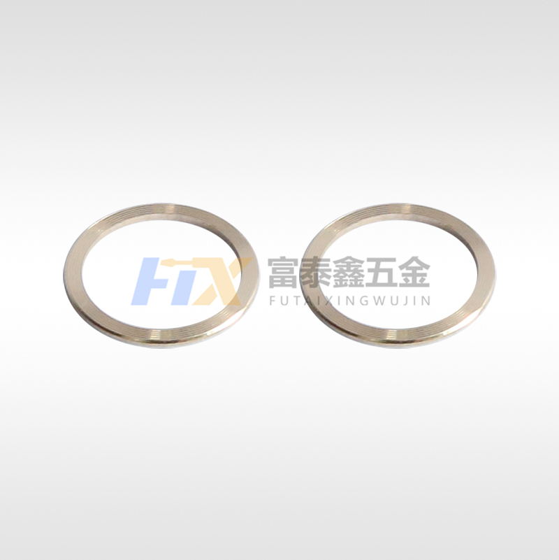 五金表面加工細(xì)分可分為:五金噴漆加工、電鍍、表面拋光加工、五金腐蝕加工等